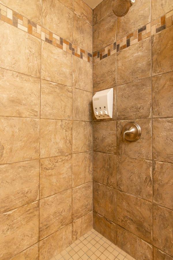 Modern Riverstone Condo With Grand Deck - Steps To Shops, Restaurants, Trails And River Coeur d'Alene Esterno foto